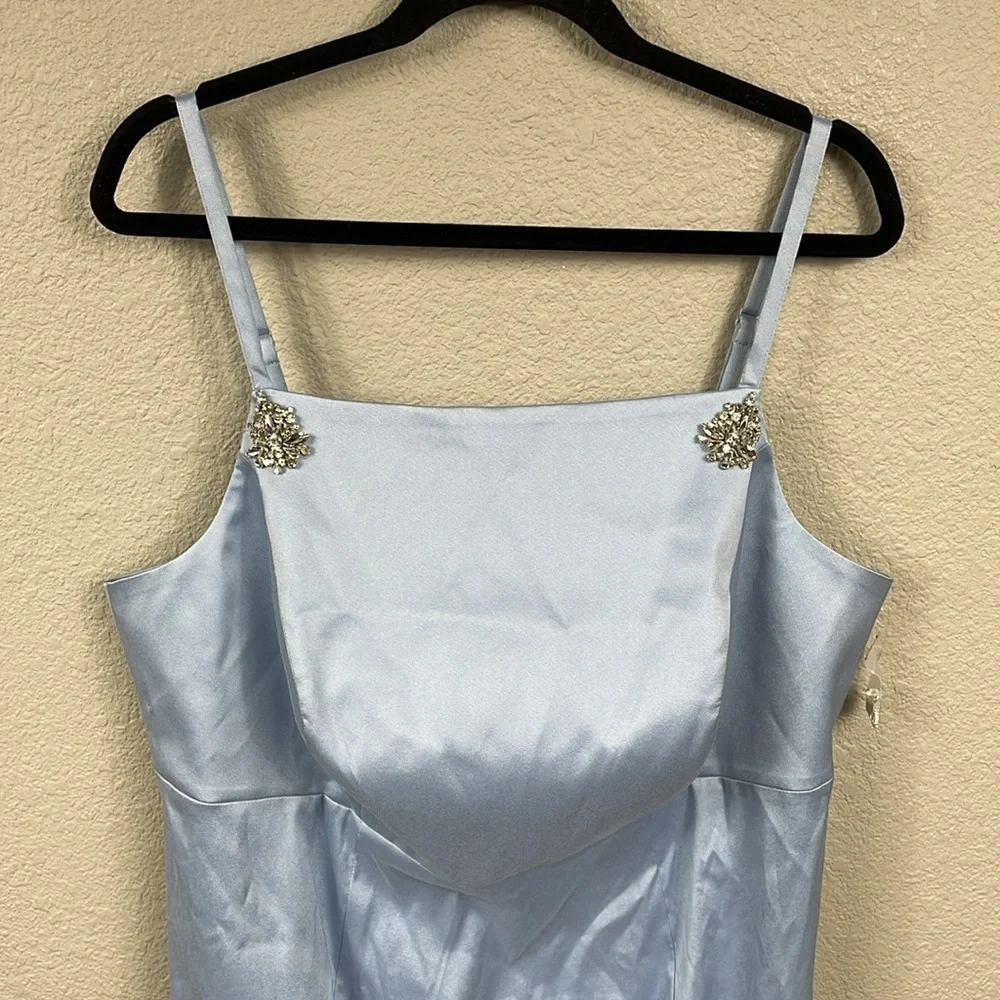 New Sachin & Babi Pryce Crystal Strap Detail Vertical Stretch Mikado Column Gown